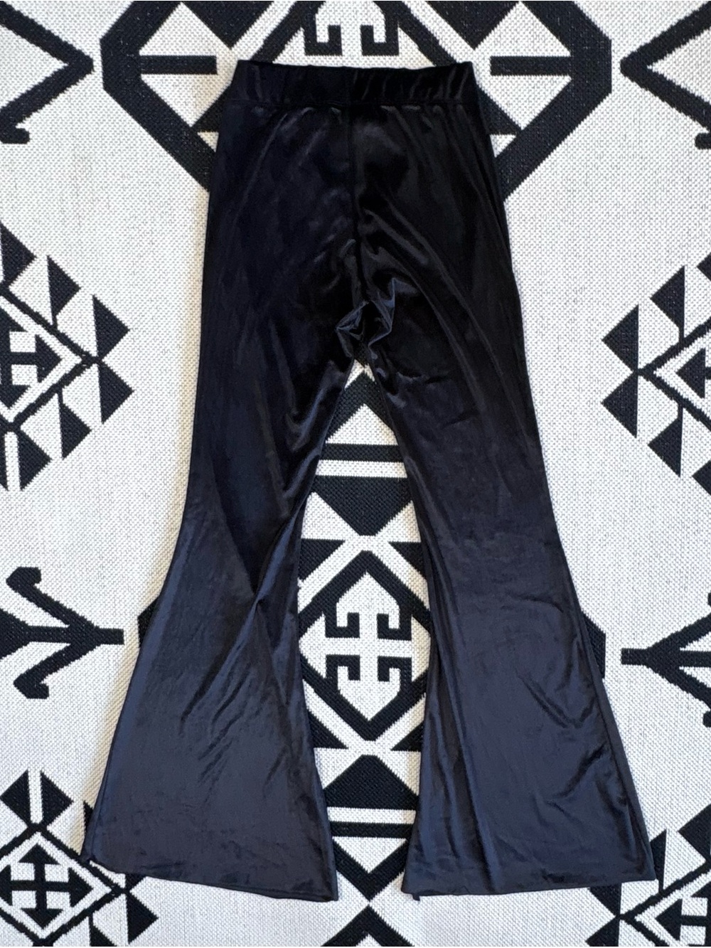 Three Bird Nest Cher Velvet Flare Pants in Black Small - Picture 8 of 10